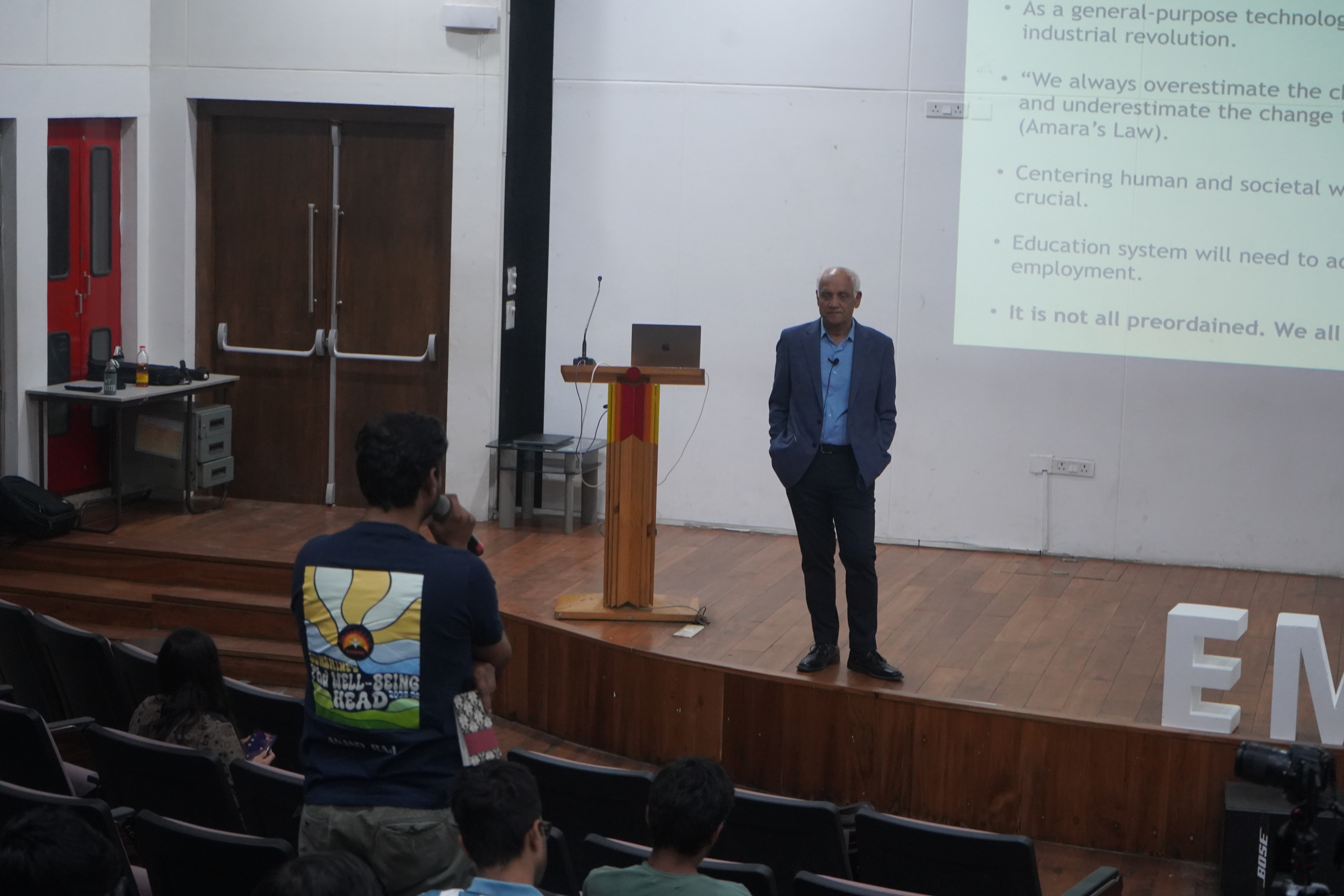 In an Extra Mural Lecture, Prof Pramod Khargonekar (University of California, Irvine) presented useful frameworks for imagining the future of work under AI by combining examples from the past with research from the present.